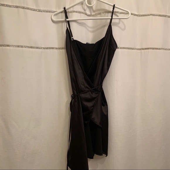 Zara Dress - Picture 3 of 3